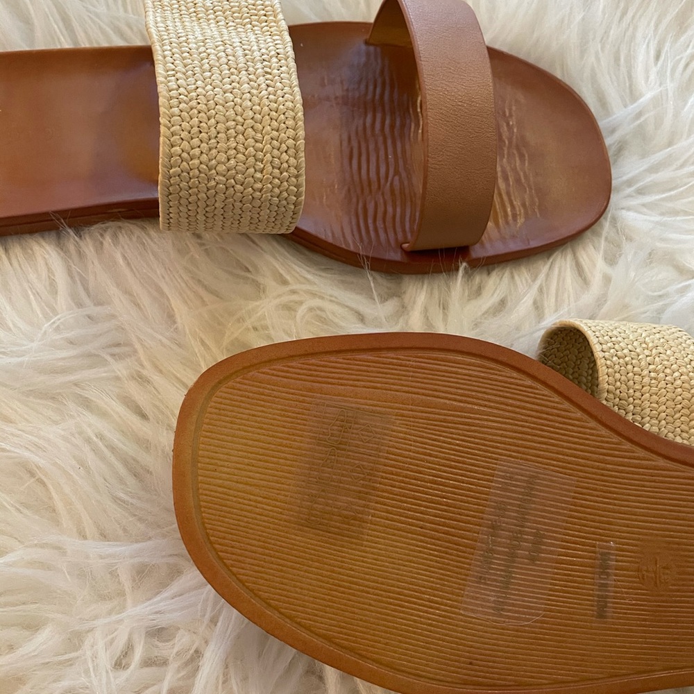 Lagertha Double Strap Woven Casual Sandals - Picture 11 of 12